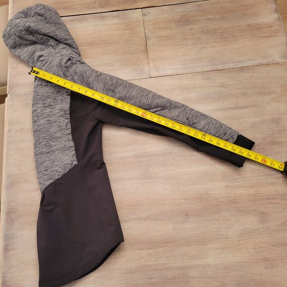 The North Face Women's Pseudio Quilted Hooded Jacket Outdoors Hiking Medium M - Picture 10 of 11